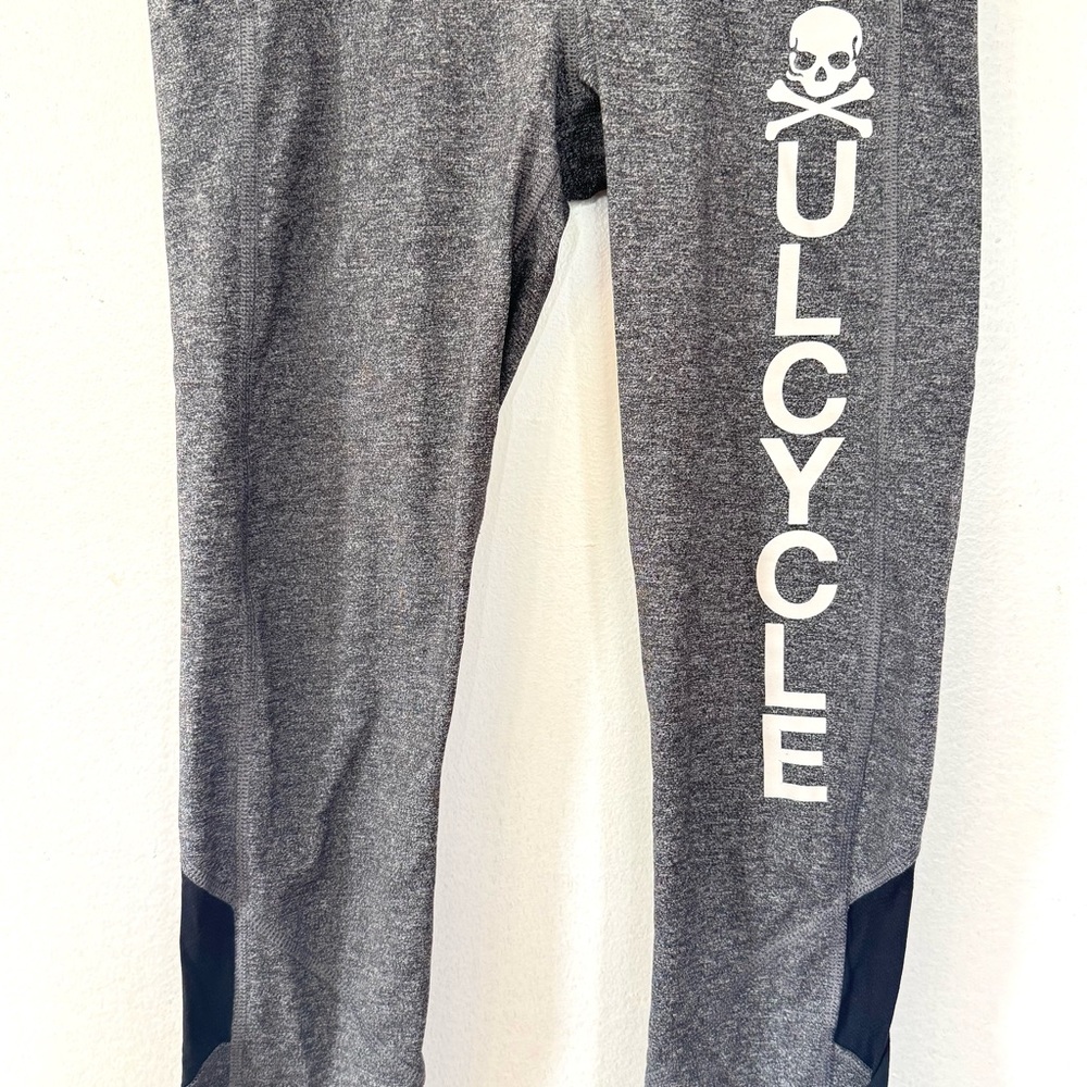 Lululemon X SoulCycle Gray Leggings Performance Stretch Sz 4 - Picture 5 of 12